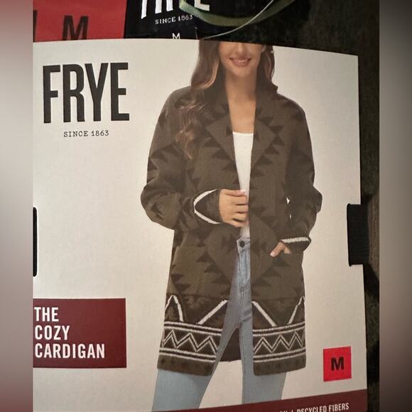 Frye Women’s Cozy Aztec Western Cardigan size L New Green Black geometrical - Picture 3 of 7